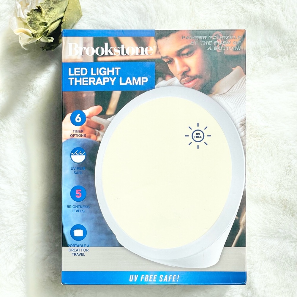 New with tag Brookstone  LED LIGHT Therapy Lamp w/5 brightness levels. UV safe.